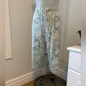2 Pair Pyjama Pants (capri) - La Vie en Rose - NWT